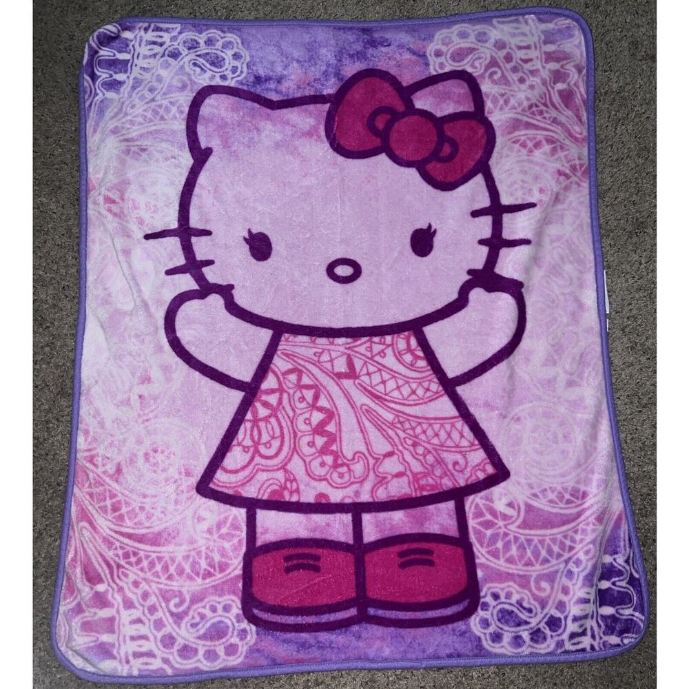 Kids Hello Kitty Plush Pink Throw Blanket 38" x 46" 😻
